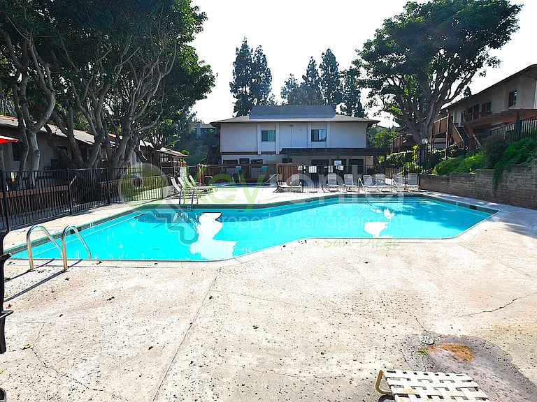 6390 Rancho Mission Rd #215 — Photo 21