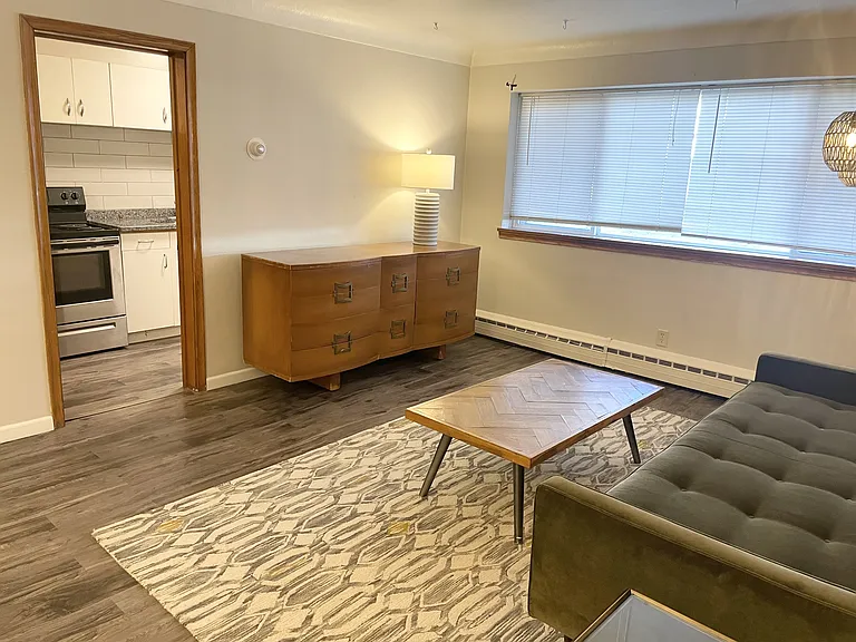 Randolph Apartments — Photo 3