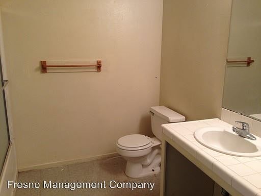 4th image of 4676 E Clinton Ave Ste 106