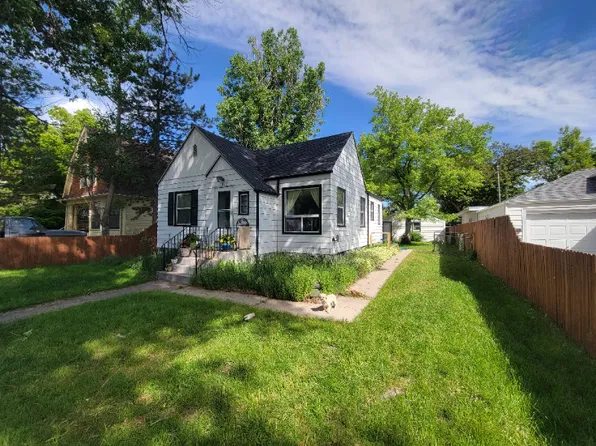1112 E 23rd St, Cheyenne, WY 82001