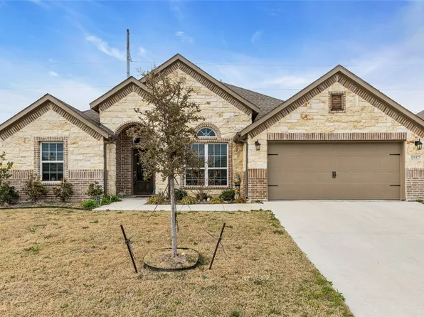 1557 Stanchion Way, Weatherford, TX 76087