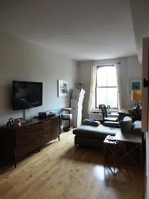 Rented by Corcoran | media 18