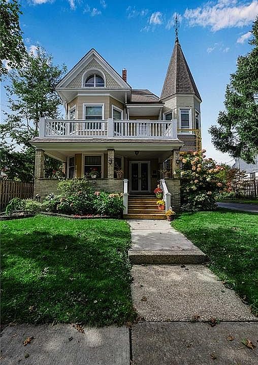 1st image of 18 Plymouth Ave