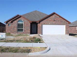 909 Barbara St, Denton, TX 76209