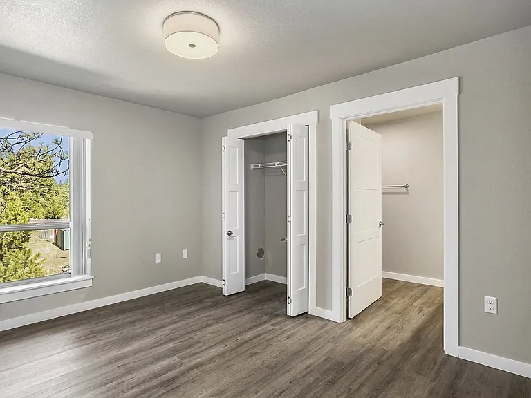Stillwater Crossing Apartments — Photo 69