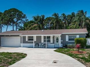 9018 Oak St NE, Saint Petersburg, FL 33702