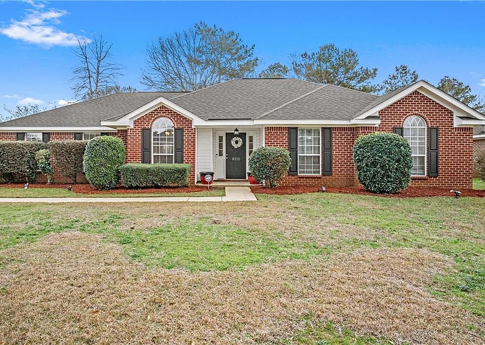 1st image of 8111 Woodland Hills Dr