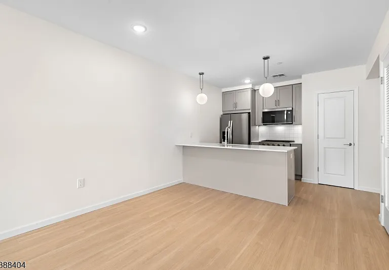 70 Ridgedale Ave #204 — Photo 8