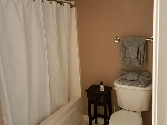 3rd image of 557 Versailles Blvd APT F