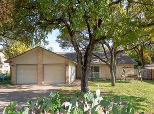 8808 Pineridge Dr, Austin, TX 78729