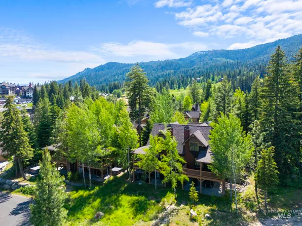 23 Golden Bar Ct, Donnelly, ID 83615