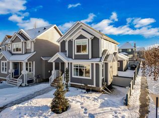 7613 16th Ave SW, Edmonton, AB