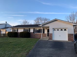 9040 Greenlee Cir, Indianapolis, IN