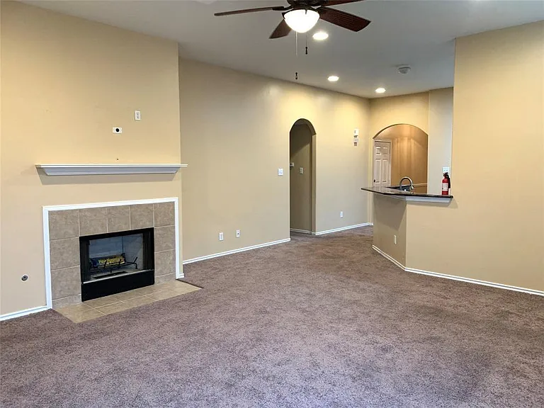 9119 Melody Park Ln — Photo 11