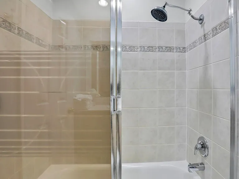 4636 Whimbrel Ln — Photo 22