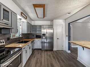 10842 Mandarin Station Dr E, Jacksonville, FL 32257