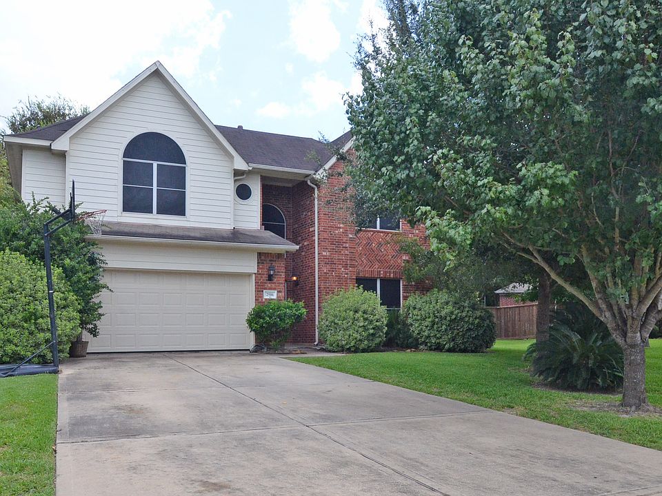 1st image of 2506 Forest Lake Trl