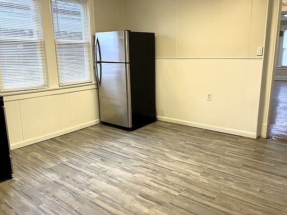 5th image of 58 Como Ave #2