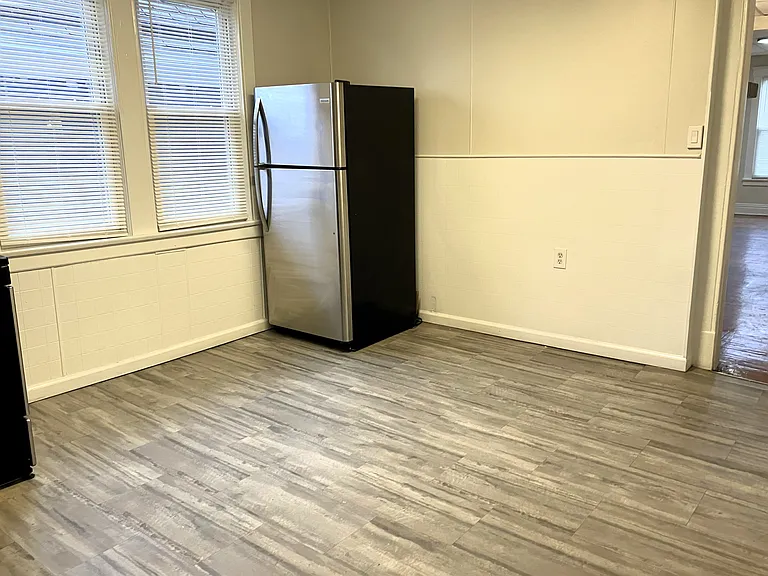 58 Como Ave #2 — Photo 5