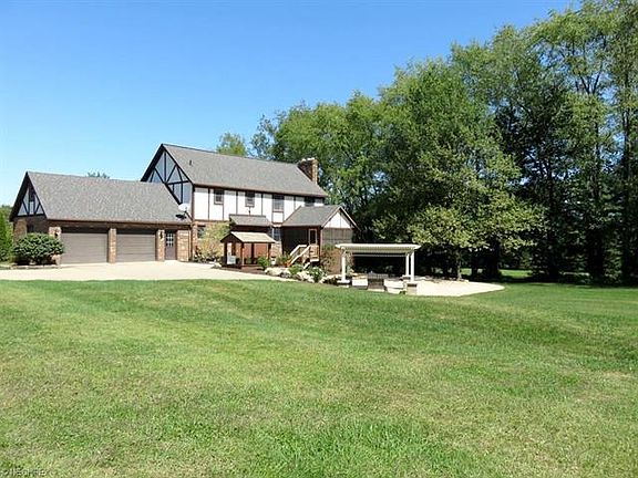 2nd image of 3492 Triway Ln