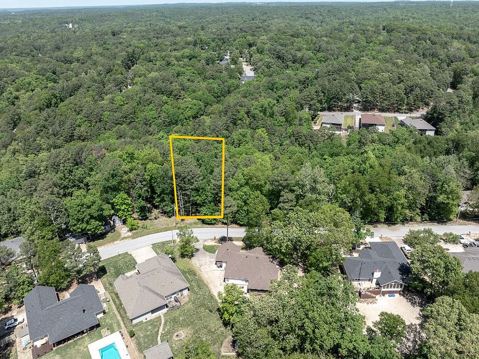 1st image of Lyndhurst Dr #15