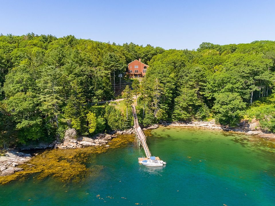 1st image of 35 Kings Cove Road