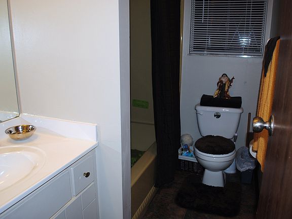 5th image of 4860 Berryhill Ct