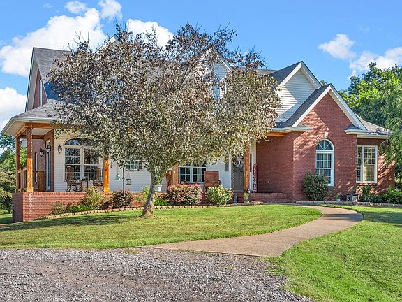 4th image of 2175 Jim Taylor Rd