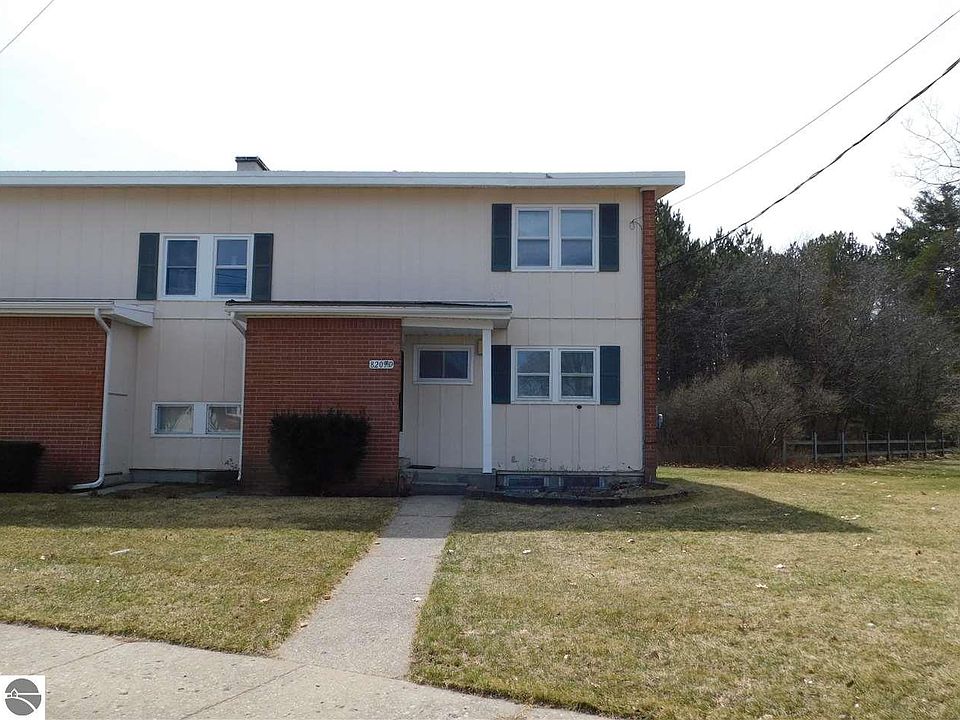 1st image of 8209 Florida St