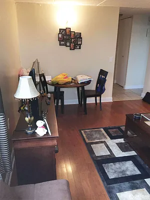 Rented by Oxford Property Group | media 11