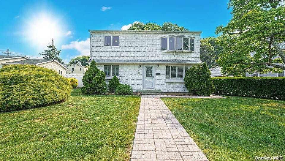 1st image of 488 N Putnam Avenue