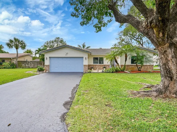 9082 NW 21st Court, Coral Springs, FL 33071