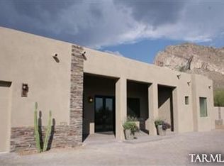 9721 N Cliff View Pl, Oro Valley, AZ 85704