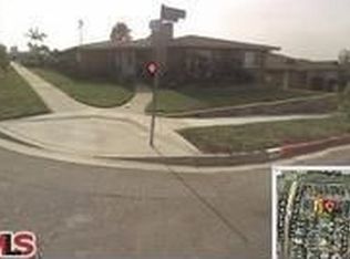 5840 S Croft Ave, Los Angeles, CA 90056
