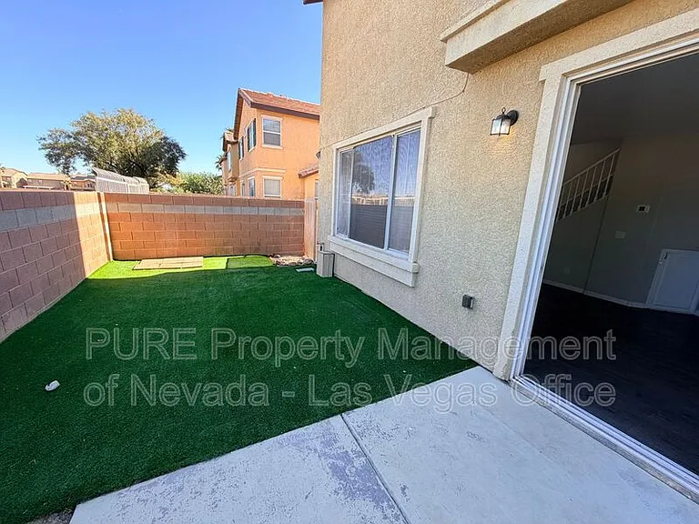 5748 Ancient Agora St — Photo 31