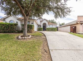 1725 Stone Field Ln, Laredo, TX 78045