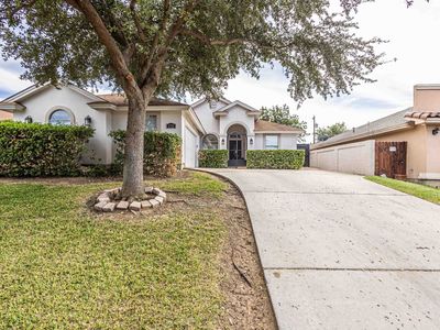 1725 Stone Field Ln, Laredo, TX, 78045
