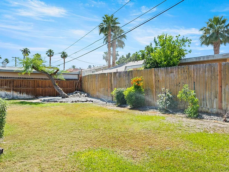 73425 San Nicholas Ave — Photo 33