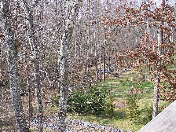 4th image of 112 Buck Shoals Cir