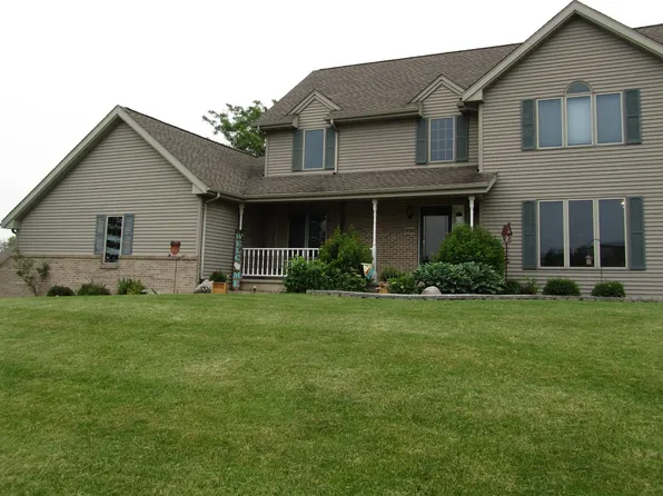 W3968 Stoneridge Dr, Fond Du Lac, WI 54937