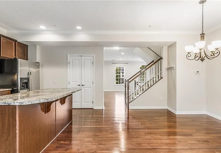 248 Broadstone Dr — Photo 12
