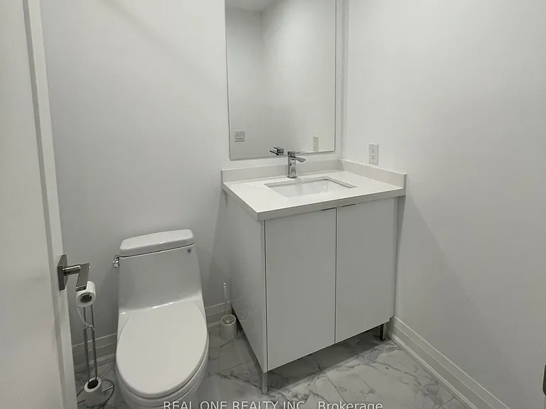 25 Dervock Cres #5 — Photo 16