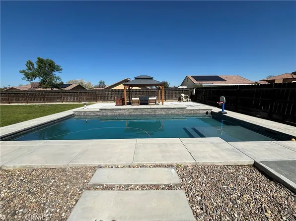 2752 Mondavi Ct, Wasco, CA 93280