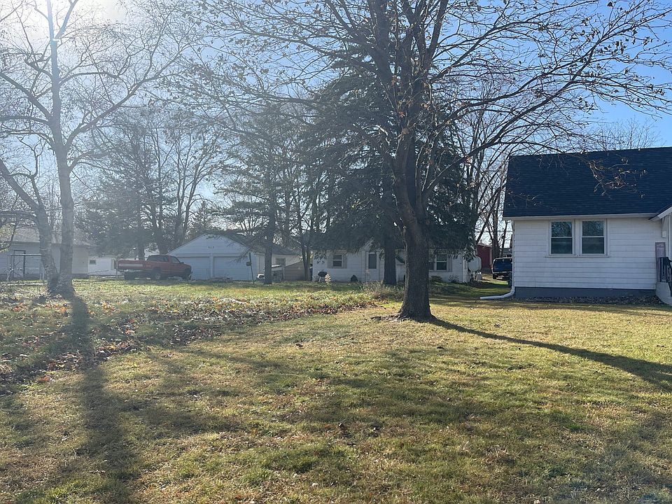 313 Raymond Ave NE, Saint Cloud, MN 56304 Zillow