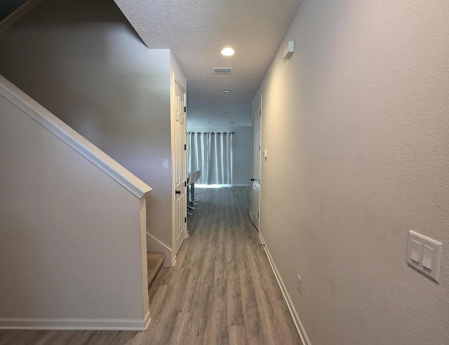 4 bed, 2.5 bath, 2649 sqft, $2,450 — Photo 4