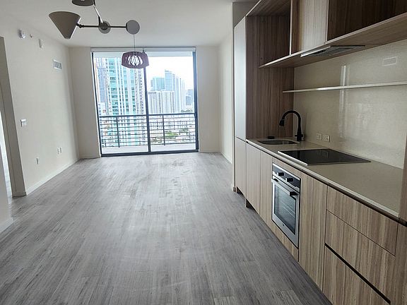 2nd image of 430 NE 31st St #104