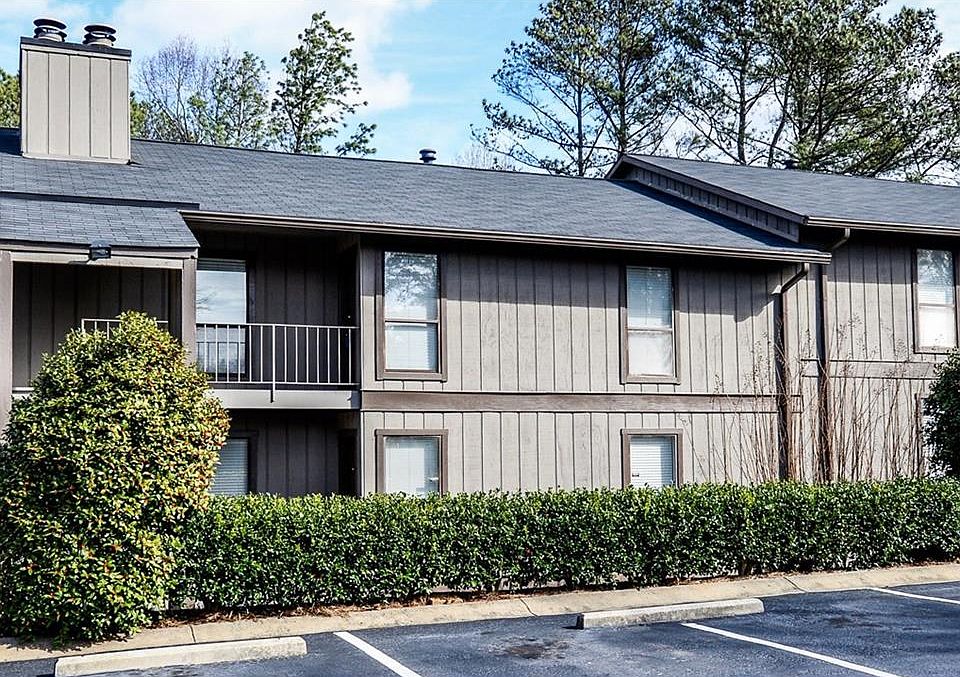 1st image of 506 Embers Dr SE