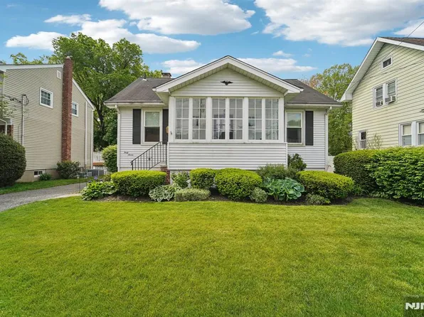 47 Virginia Ave, Dumont, NJ 07628