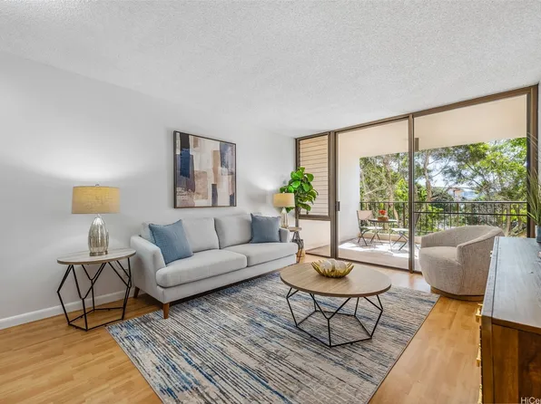 3138 Waialae Ave APT 603, Honolulu, HI 96816