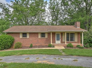 389 Heritage Dr, Bristol, VA 24201